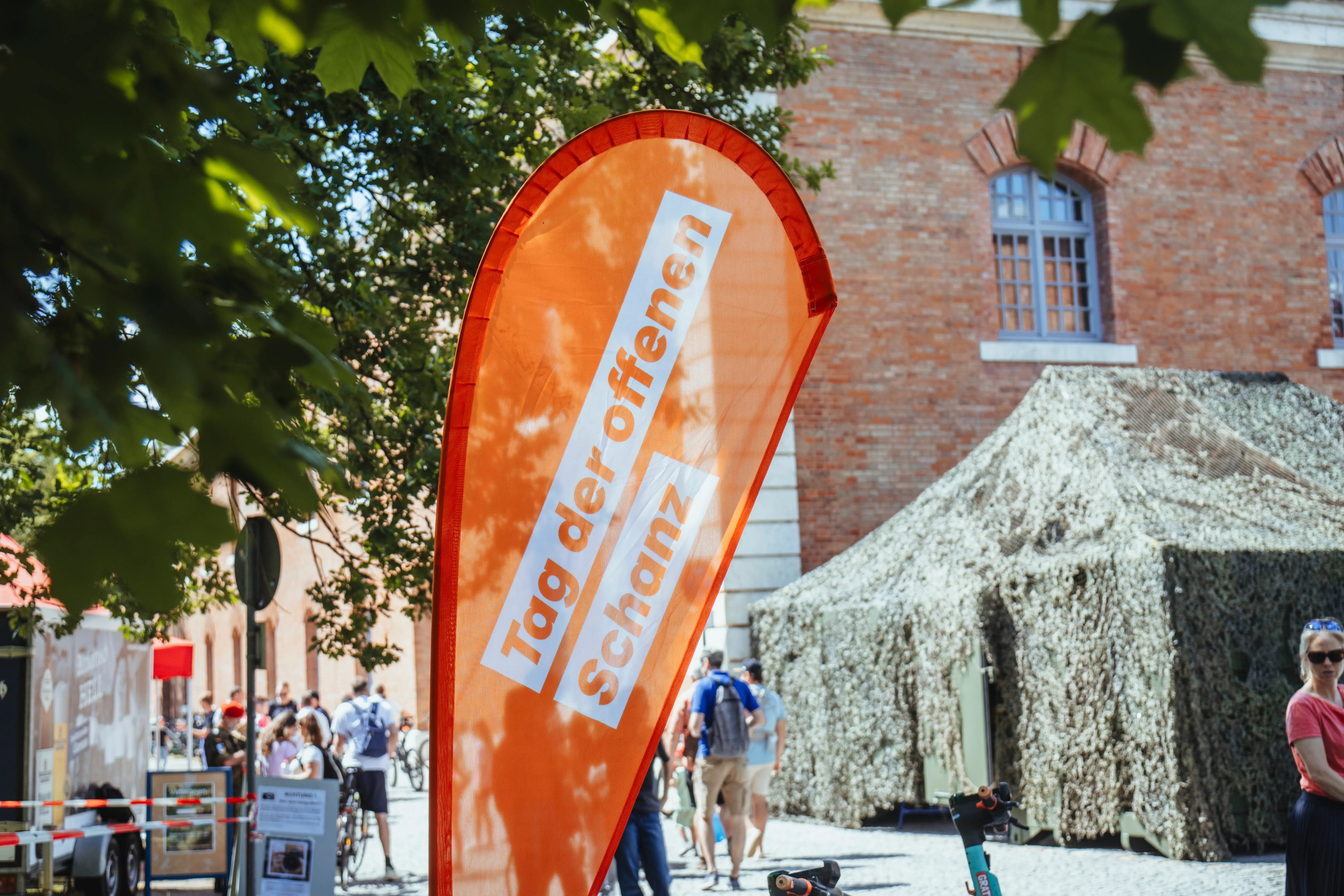 Impression 6 für Nachbericht Über 8.000 Einblicke in Festungsgebäude